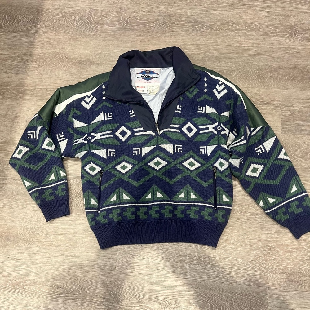 Vintage Spyder 1990’s Rugged Terrain 1/4 zip ski sweater.‎